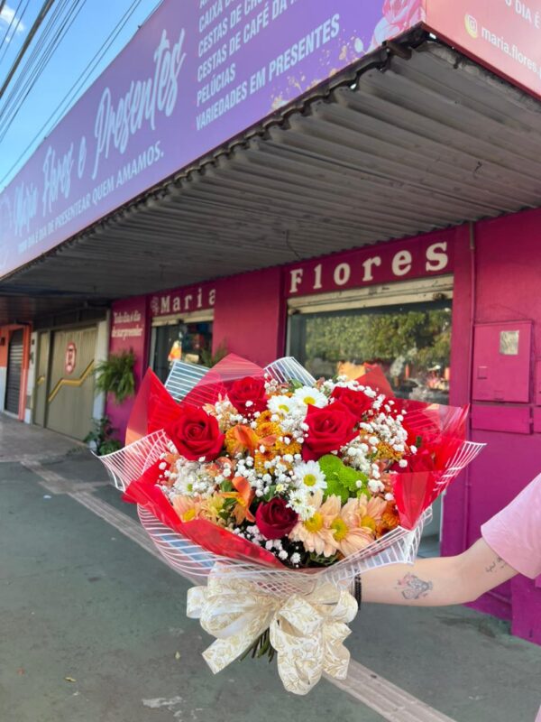 Buquê de Rosas Vermelhas Tradicional - 6 Rosas - Imagem 8
