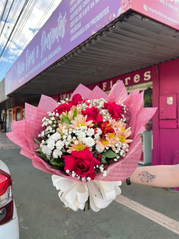 Buquê de Rosas Vermelhas Tradicional - 6 Rosas - Imagem 9