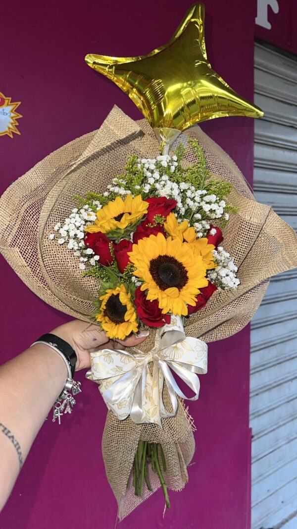 Mix Girassóis + Rosas Vermelhas