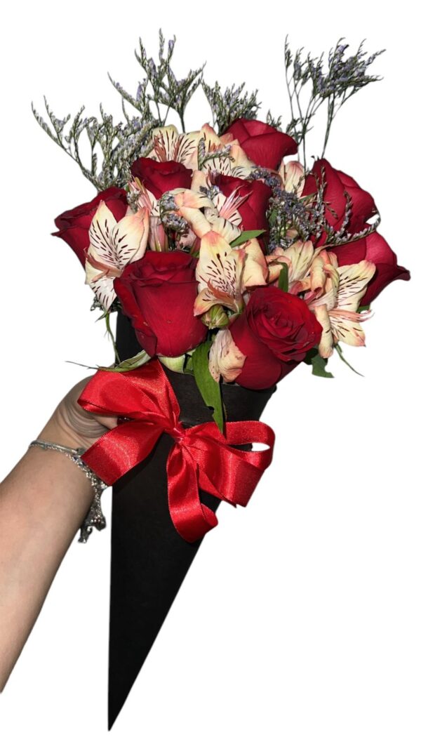 Cone Rosas Vermelhas