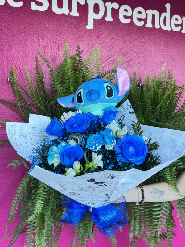 Buquê Tradicional com 06 Rosas Azuis