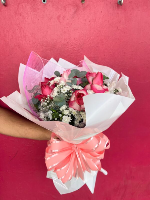 Buquê Tradicional com 06 Rosas Pink - Imagem 2