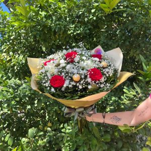 Buquê Rosas & Doce Encanto — Essence