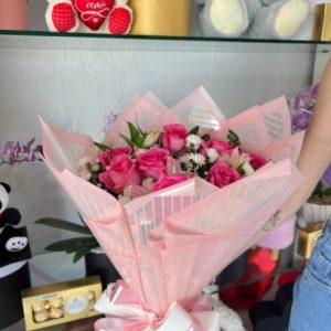 Buquê Tradicional com 12 Rosas Pink 2