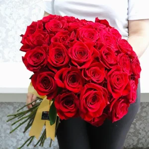 Buquê de Rosas Vermelhas Especial - 40 Rosas