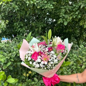 Mini buque com Lirio e Rosas - PRINCIPAL